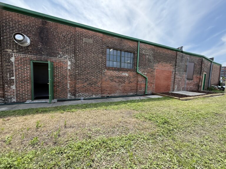 The large outdoor play yard at Beegan K9 dog daycare in Cleveland, Ohio